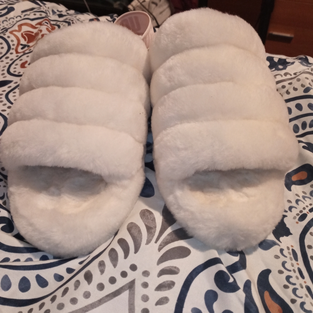 Ugh fur sandals